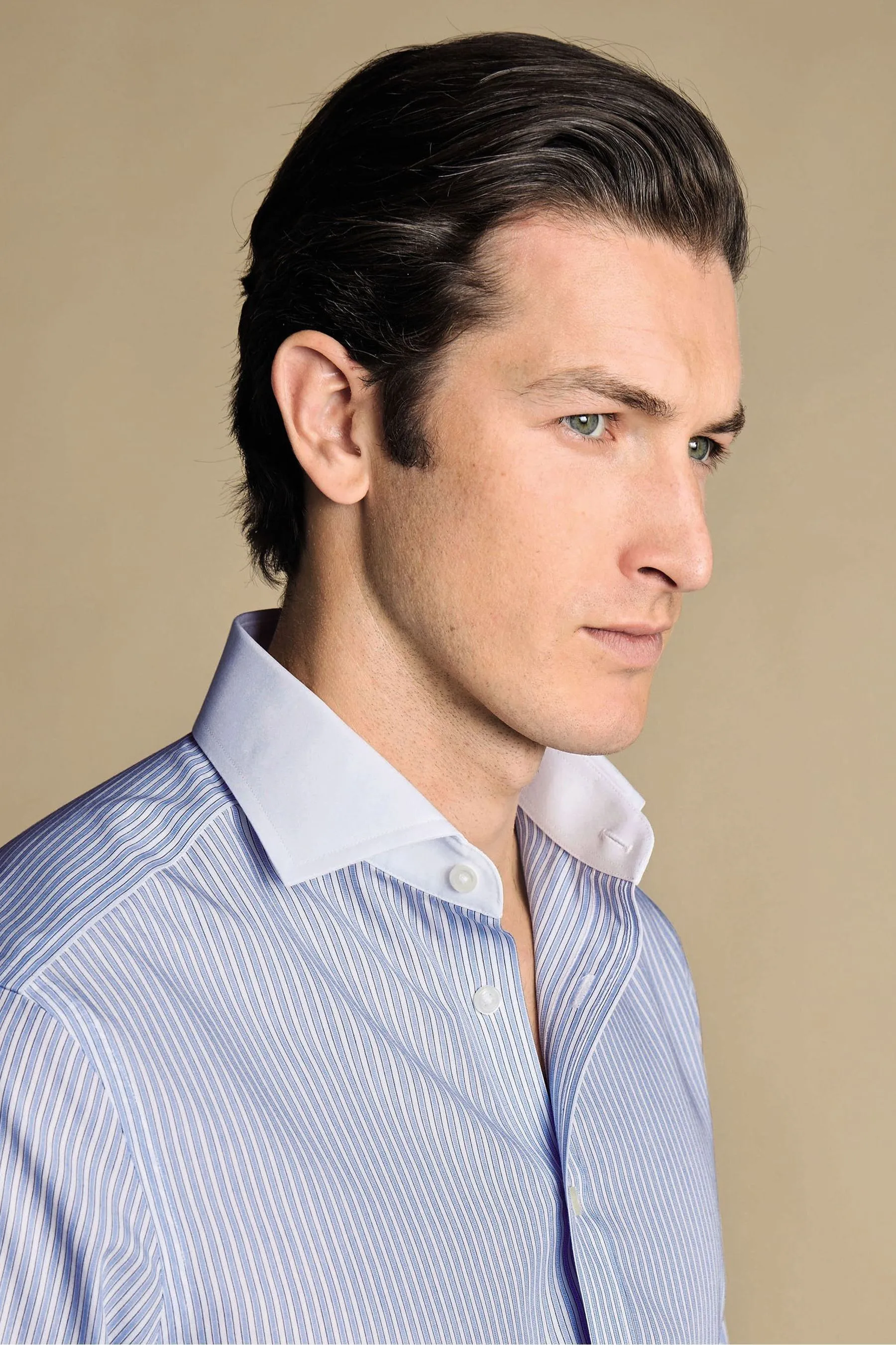Charles Tyrwhitt - Camicia A righe in popeline no-stiro con scritta 